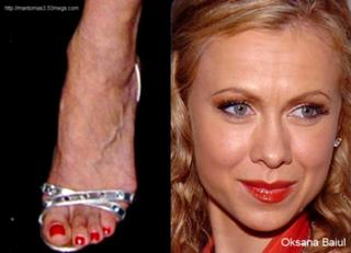 Oksana Baiul feet photo 1