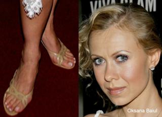 Oksana Baiul feet photo 18