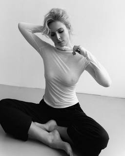 Oksana Streltsova feet photo 17