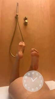 Oksana Streltsova feet photo 3