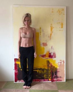 Oksana Streltsova feet photo 2