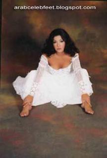 Ola Ghanim feet photo thumbnail