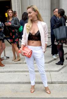 Ola Jordan feet photo 1