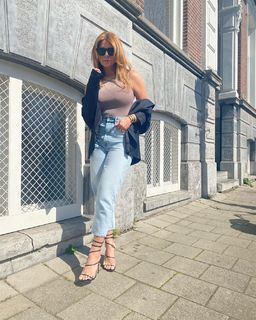 Olcay Gulsen feet photo 16