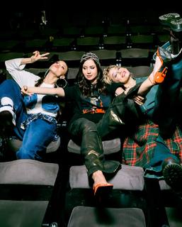 Olesya Ivanchenko feet photo thumbnail