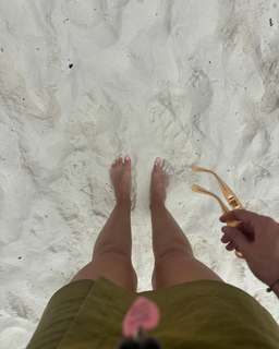 Olesya Ivanchenko feet photo thumbnail