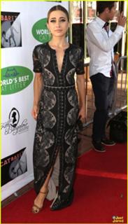 Olesya Rulin feet photo thumbnail