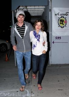 Olesya Rulin feet photo thumbnail