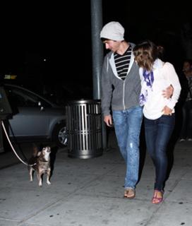 Olesya Rulin feet photo thumbnail