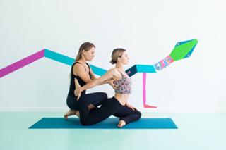 Olesya Rulin feet photo thumbnail