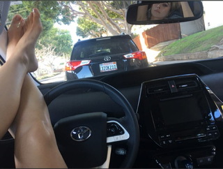 Olesya Rulin feet photo thumbnail