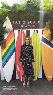 Olesya Rulin feet photo thumbnail