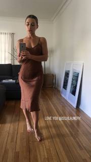 Olesya Rulin feet photo thumbnail