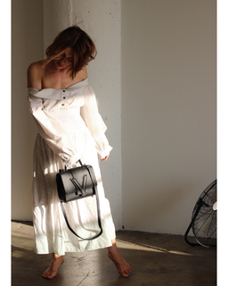 Olesya Rulin feet photo thumbnail