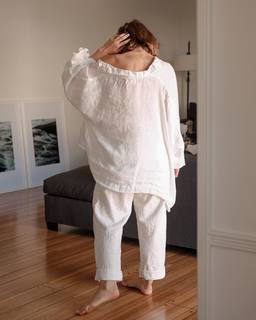 Olesya Rulin feet photo thumbnail