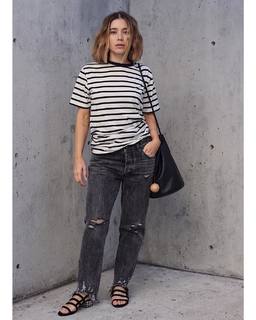 Olesya Rulin feet photo thumbnail