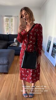 Olesya Rulin feet photo thumbnail