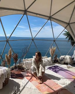 Olesya Rulin feet photo thumbnail