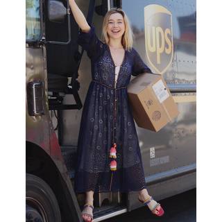 Olesya Rulin feet photo thumbnail