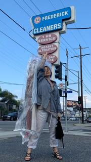 Olesya Rulin feet photo thumbnail