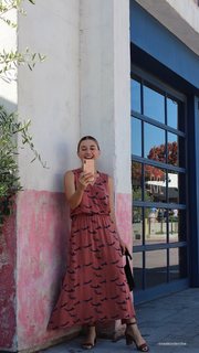 Olesya Rulin feet photo thumbnail