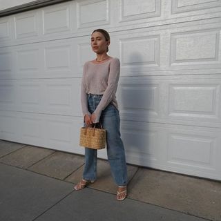 Olesya Rulin feet photo thumbnail