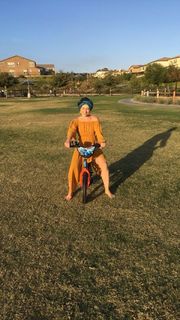 Olesya Rulin feet photo thumbnail