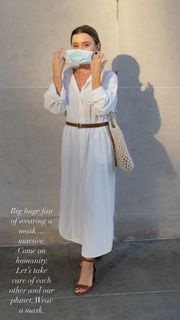 Olesya Rulin feet photo thumbnail