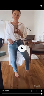 Olesya Rulin feet photo thumbnail