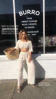 Olesya Rulin feet photo thumbnail