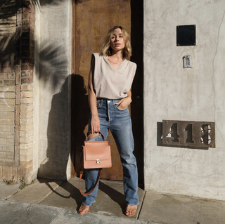 Olesya Rulin feet photo thumbnail