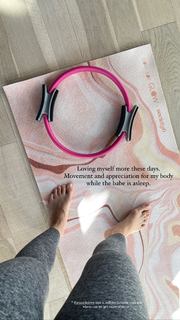 Olesya Rulin feet photo thumbnail