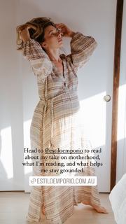 Olesya Rulin feet photo thumbnail