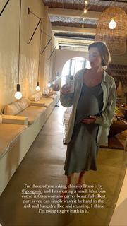 Olesya Rulin feet photo thumbnail