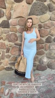 Olesya Rulin feet photo thumbnail