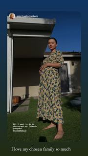 Olesya Rulin feet photo thumbnail