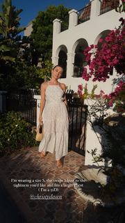 Olesya Rulin feet photo thumbnail