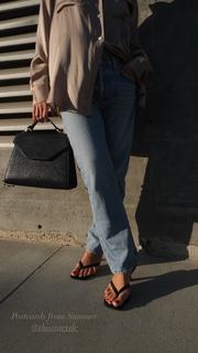 Olesya Rulin feet photo thumbnail