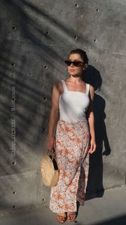 Olesya Rulin feet photo thumbnail