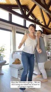 Olesya Rulin feet photo thumbnail