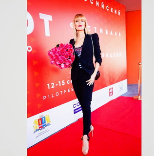 Olesya Sudzilovskaya feet photo 1