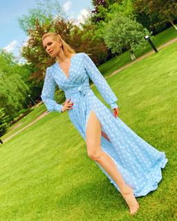Olesya Sudzilovskaya feet photo 5