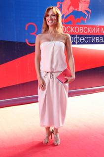 Olesya Sudzilovskaya feet photo 12