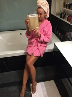 Olga Buzova feet photo thumbnail