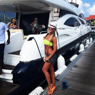 Olga Buzova feet photo thumbnail