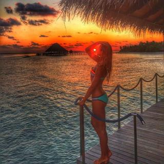 Olga Buzova feet photo thumbnail