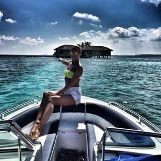 Olga Buzova feet photo thumbnail