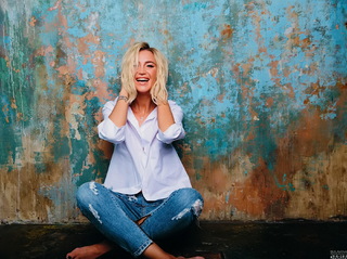 Olga Buzova feet photo thumbnail