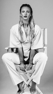 Olga Buzova feet photo thumbnail