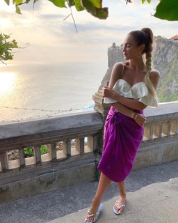 Olga Buzova feet photo thumbnail